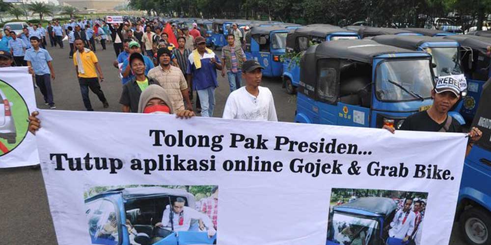 Protest against transport apps