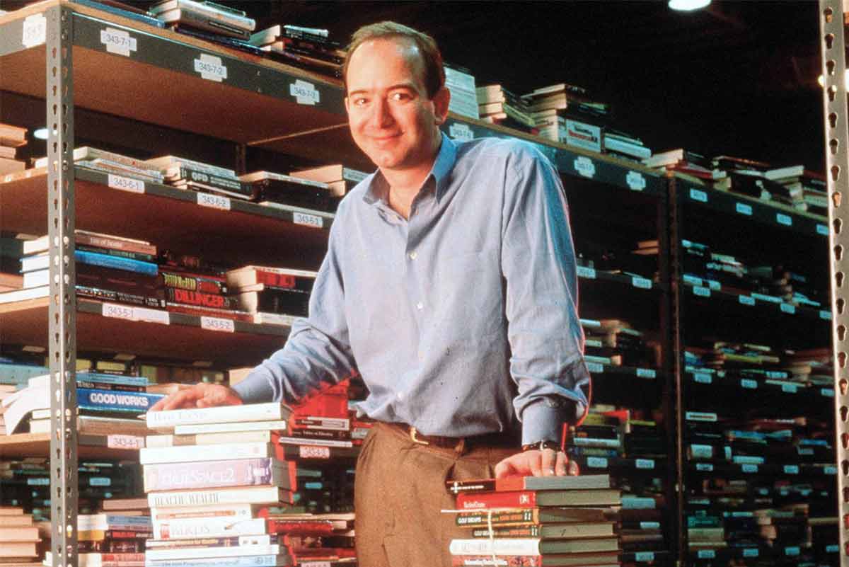 Jeff Bezos with his offline bookstore