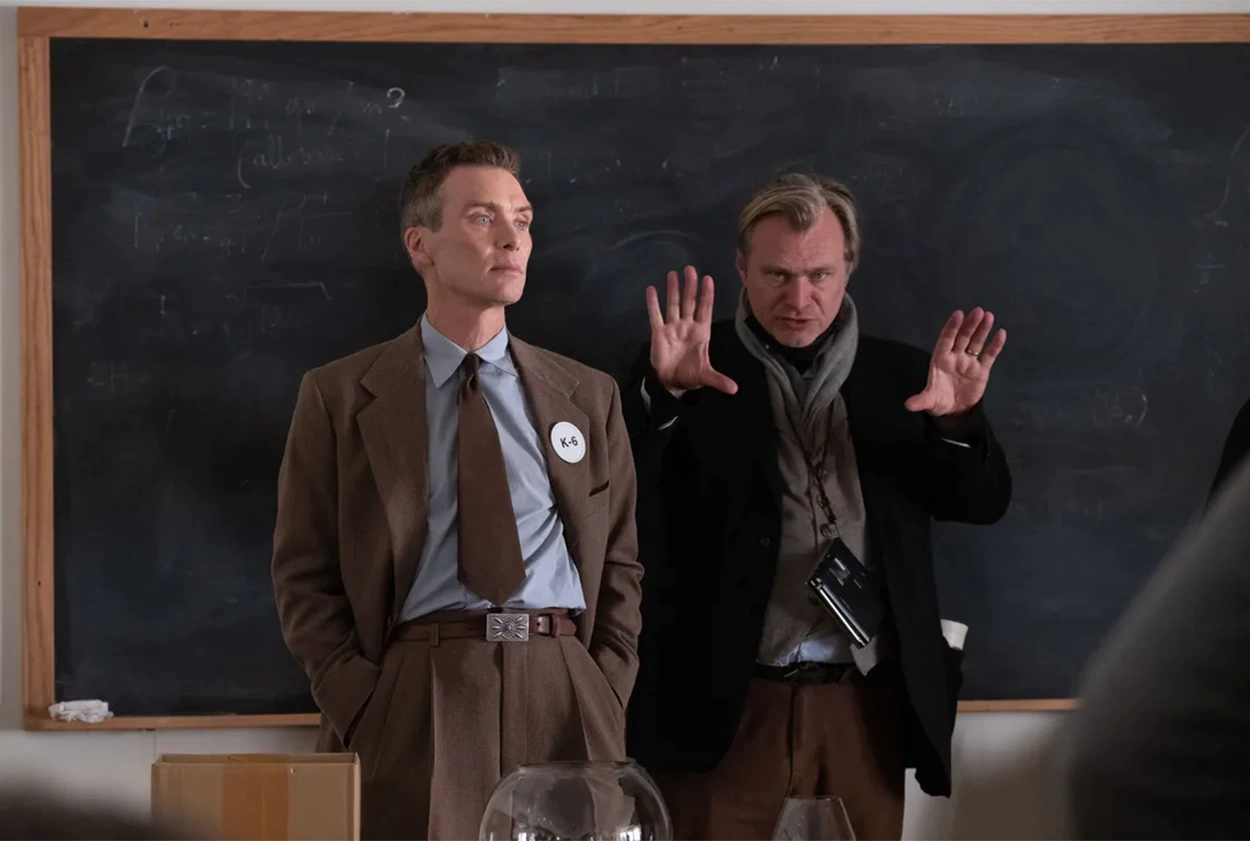 Cillian Murphy and Christopher Nolan during Oppenheimer.