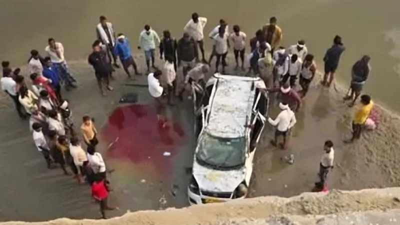 Google Maps lead three youngsters to their deaths.