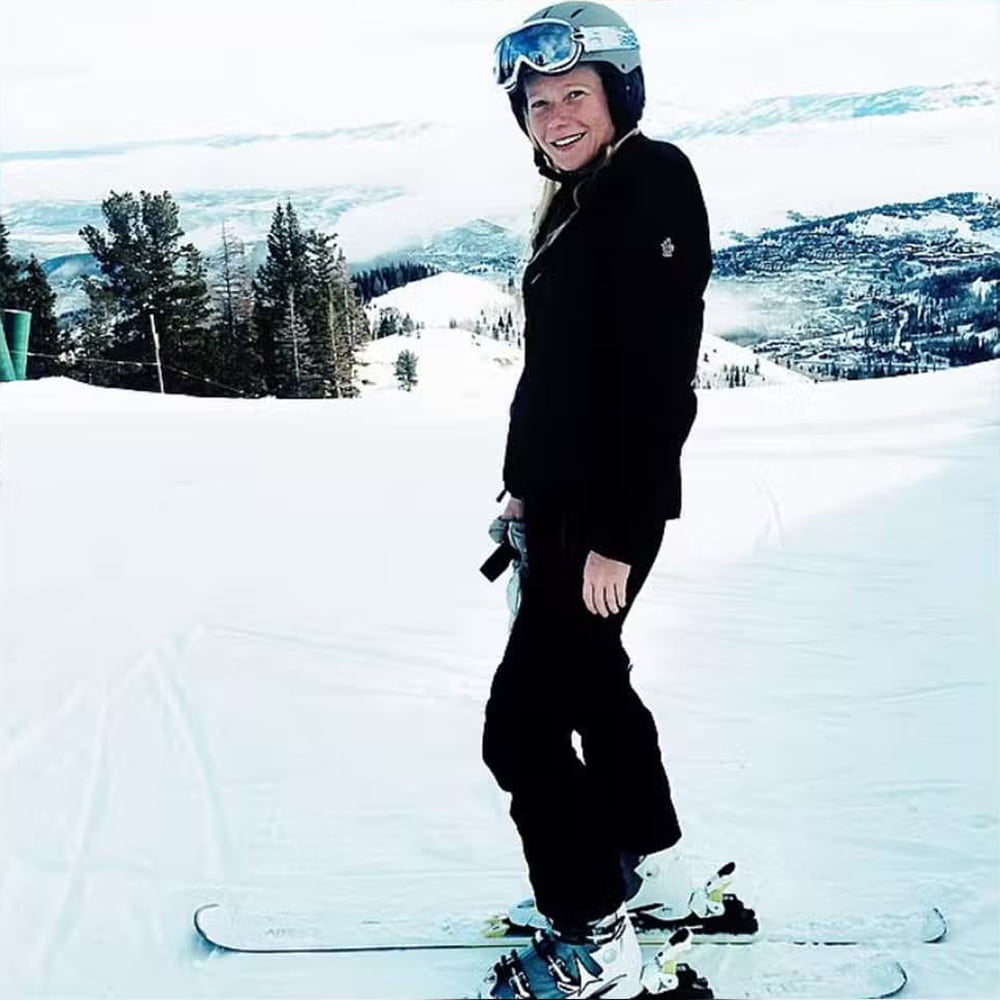 Gwyneth Paltrow skiing during a 2015 ski trip