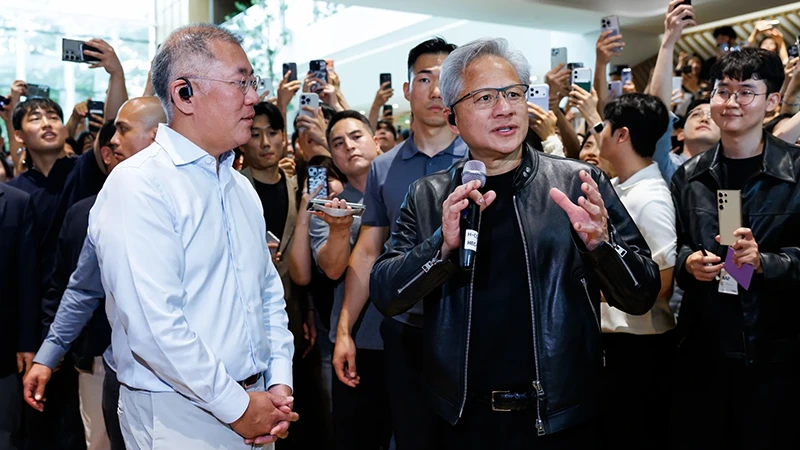 Jensen Huang, Chung Eui-sun