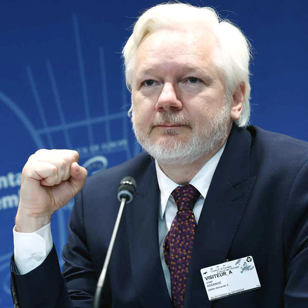 Julian Assange.
