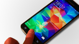 Samsung Galaxy S5 fingerprint scanner
