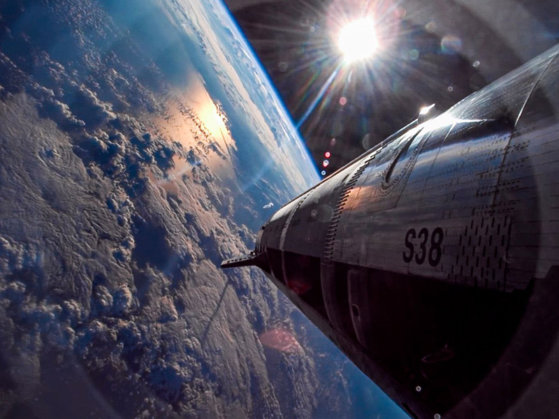 SpaceX, xAI