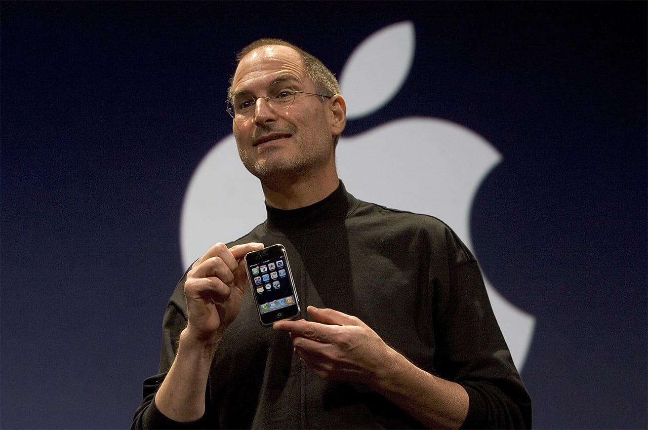 iPhone, Steve Jobs