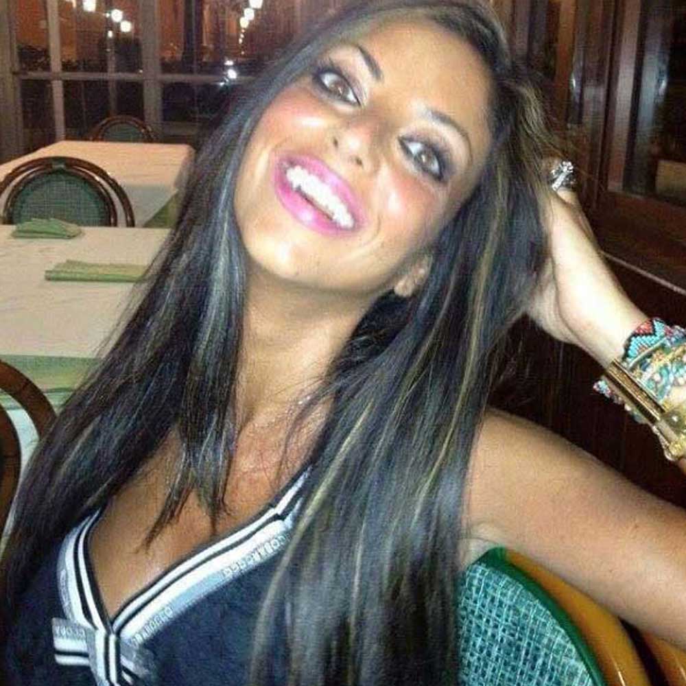 Italian Woman Committed Suicide After Sex Tapes Become Memes Eyerys