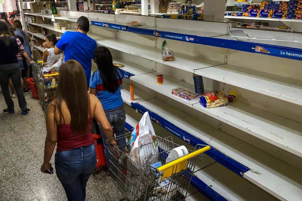 Shops in Venezuela - shortage