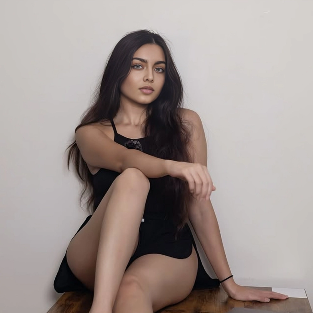 The Story Of A PhD Scholar And YouTube Star Who Ditches Academia for  OnlyFans | Eyerys