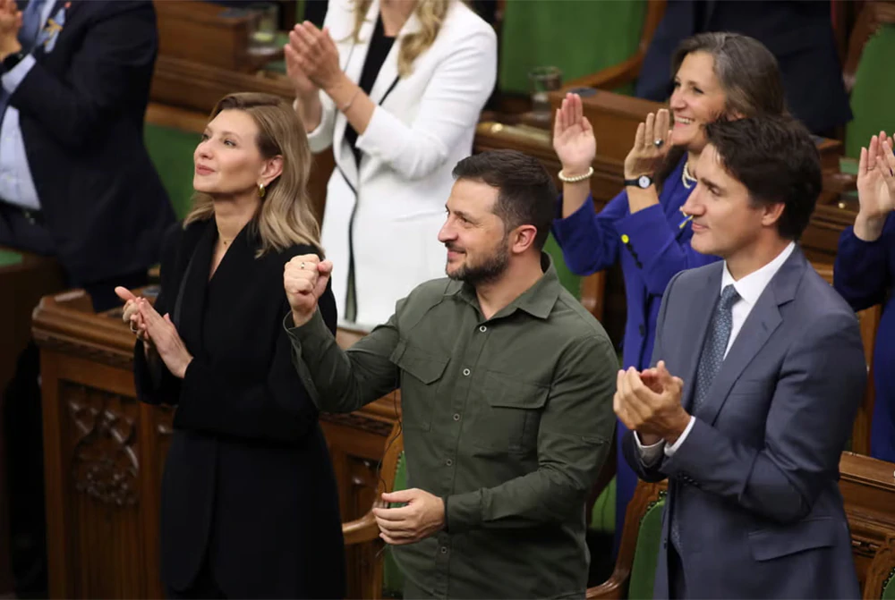 Ukrainian President Volodymyr Zelenskyy and Canada's Prime Minister Justin Trudeau